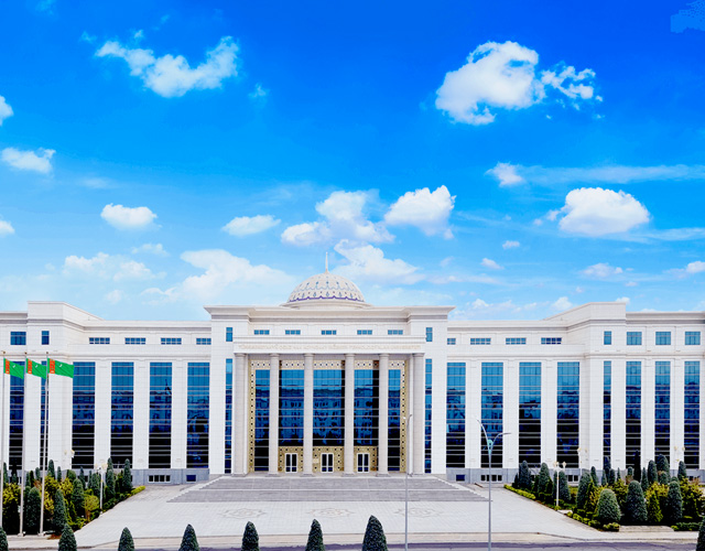 奥古兹汗工程技术大学